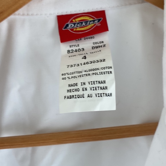 New Dickies lab coat scrub - Picture 4 of 6